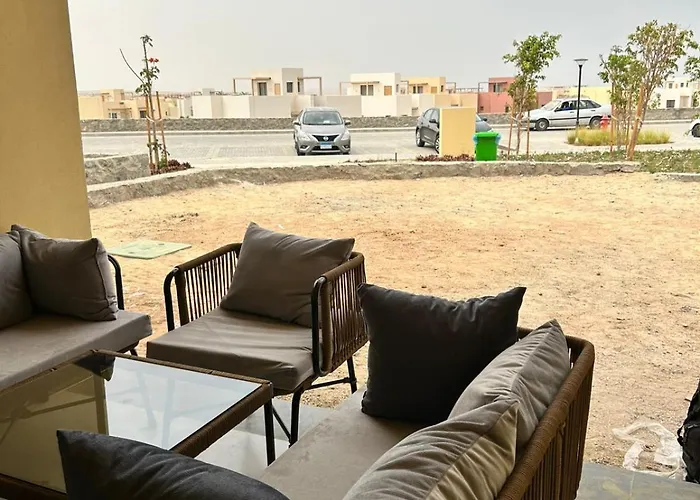 Stylish 2br Makadi Apartment *