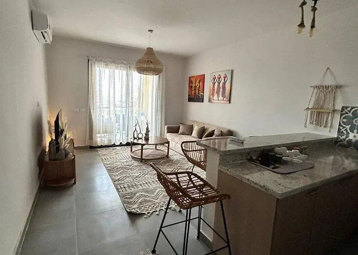 Stylish 2br Makadi *